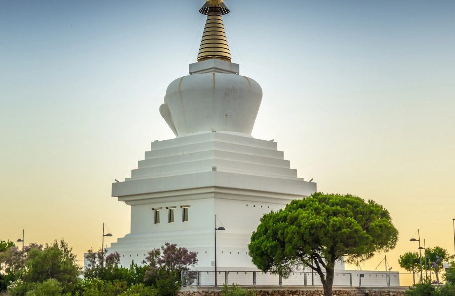 Budismo-Benalmadena-Stupa-003